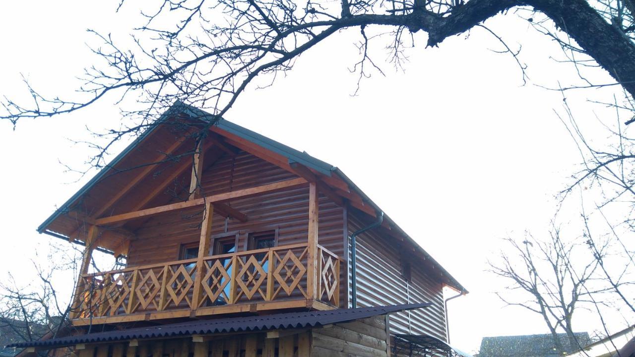 Hotel Базилік Jaremče Exteriér fotografie